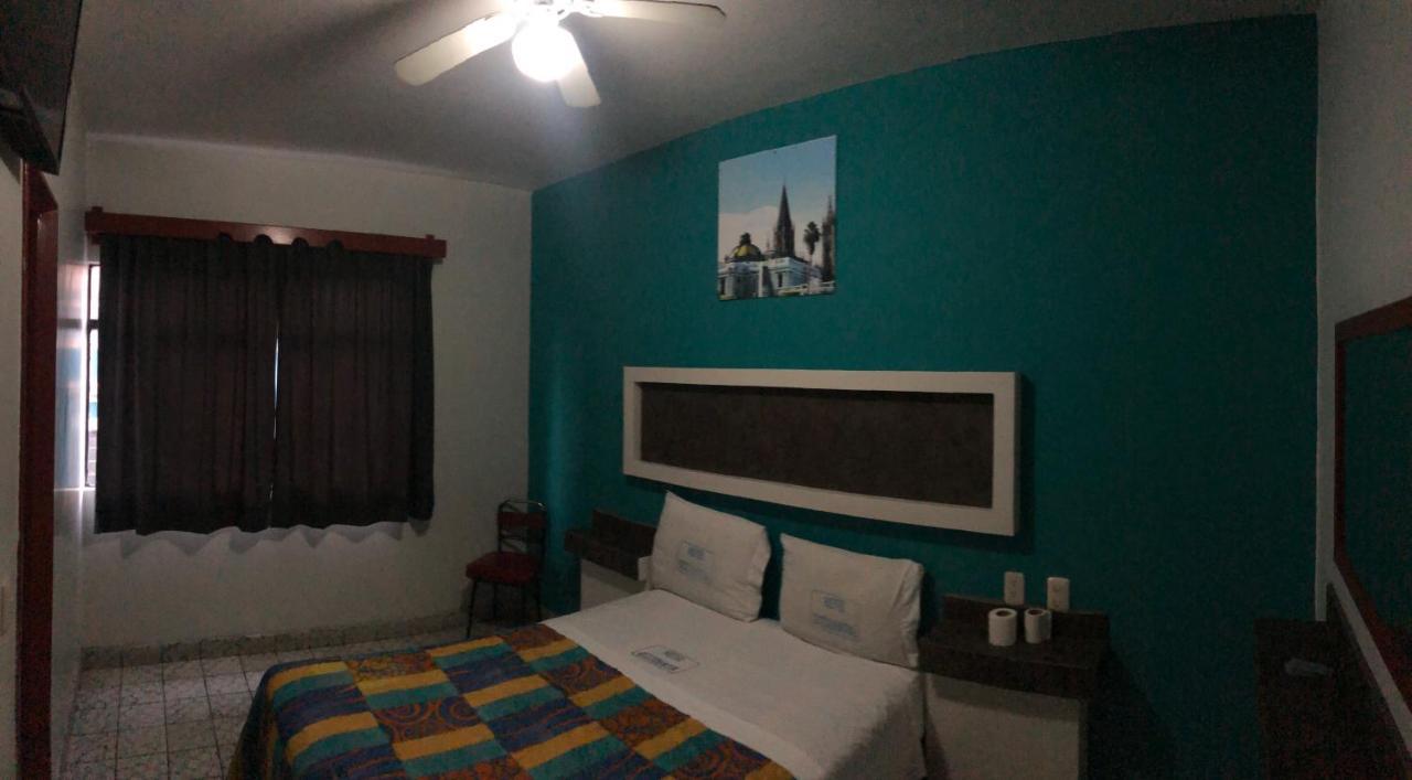 Hotel Occidental Guadalajara Ngoại thất bức ảnh